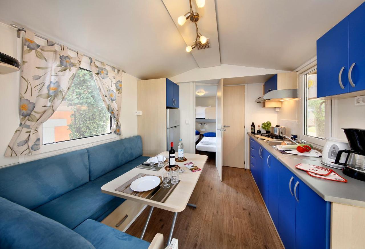 Albatross Mobile Homes On Camping Waikiki Lido di Jesolo Ngoại thất bức ảnh